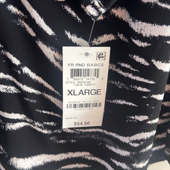 INC International Concepts Women’s Long Sleeved Knit Top NWT - Picture 7 of 7